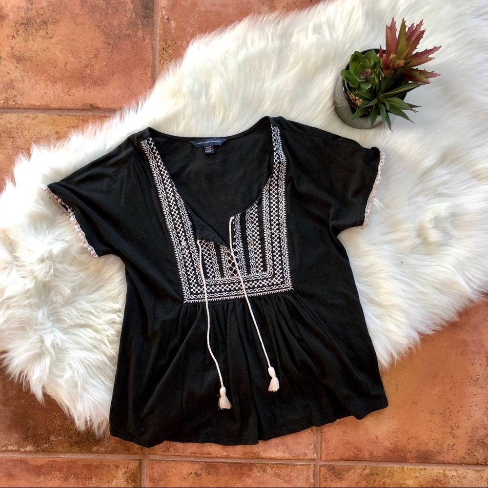 American Eagle Black & White Peasant Top - Picture 1 of 5